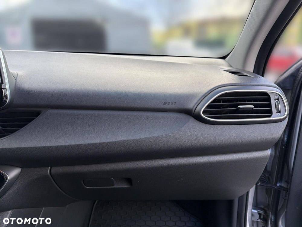 Hyundai i30 1.5 DPI Modern - 35