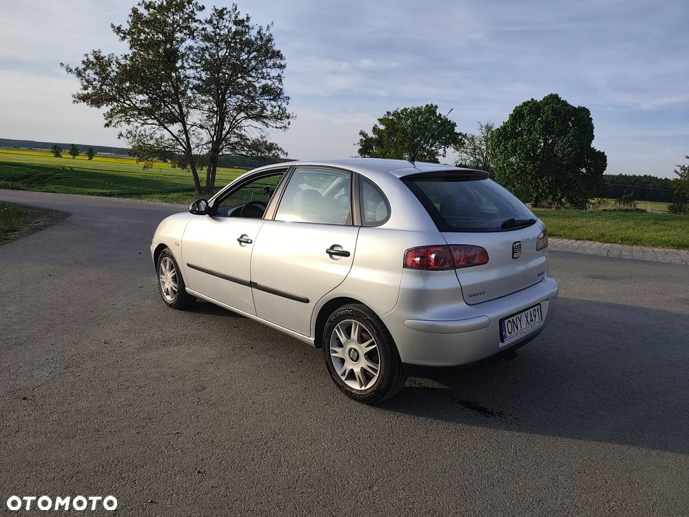 Seat Ibiza 1.4 16V Sport Edition - 3
