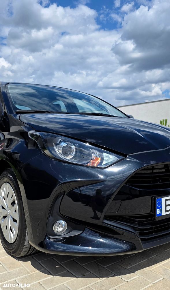 Toyota Yaris 1.5 VVT-i HSD Exclusive Style - 9