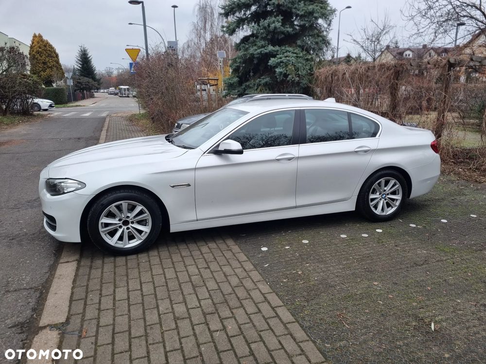BMW Seria 5 520d - 5