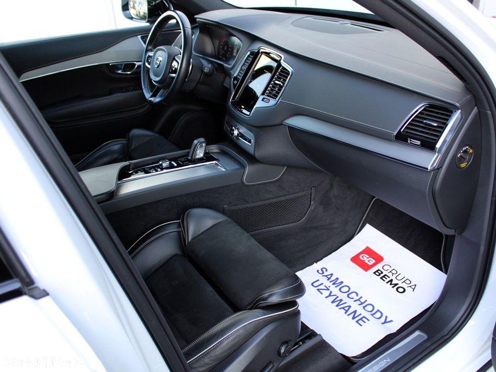 Volvo XC 90 D5 SCR AWD R-Design - 19
