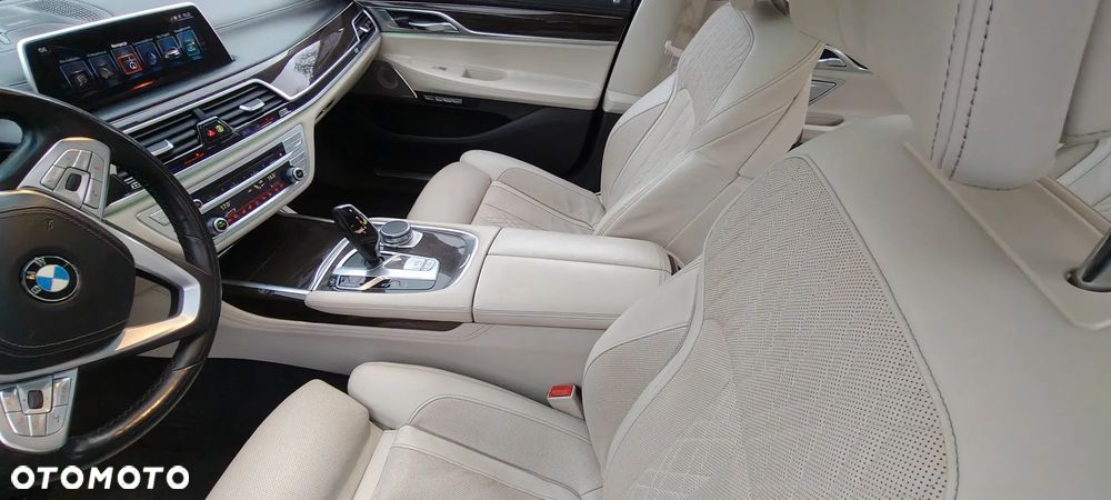 BMW Seria 7 730d xDrive - 17