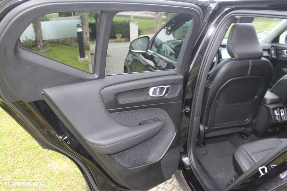 Volvo XC 40 2.0 D3 Inscription - 28