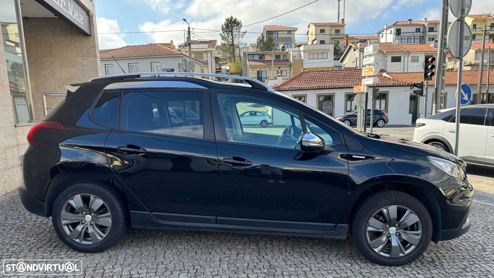 Peugeot 2008 1.2 PureTech Style - 5