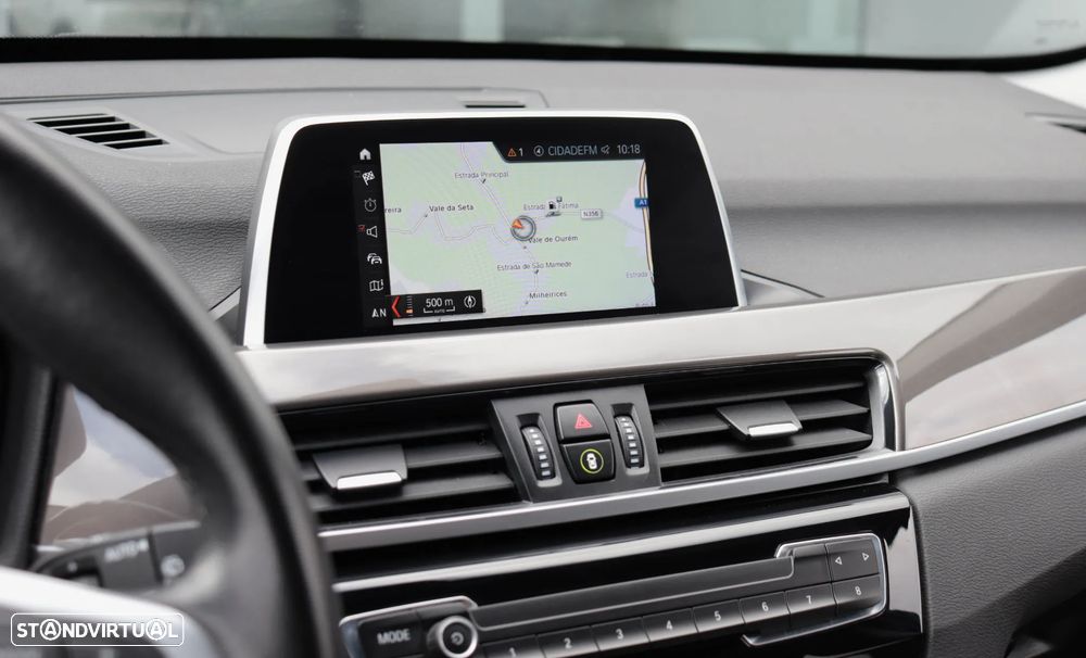 BMW X1 16 d sDrive xLine Auto — fotografia 19