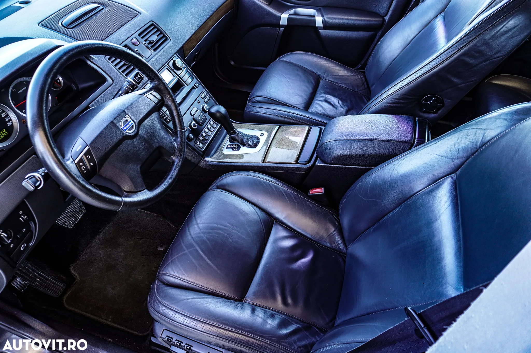 Volvo XC 90 D5 Geartronic Momentum - 12
