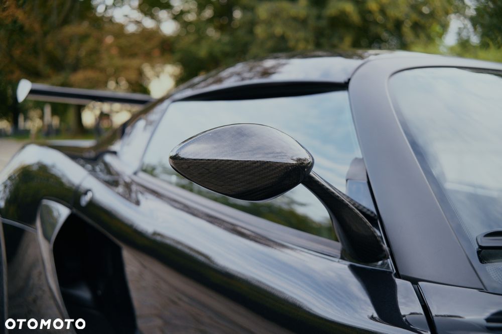 Lotus Exige - 12