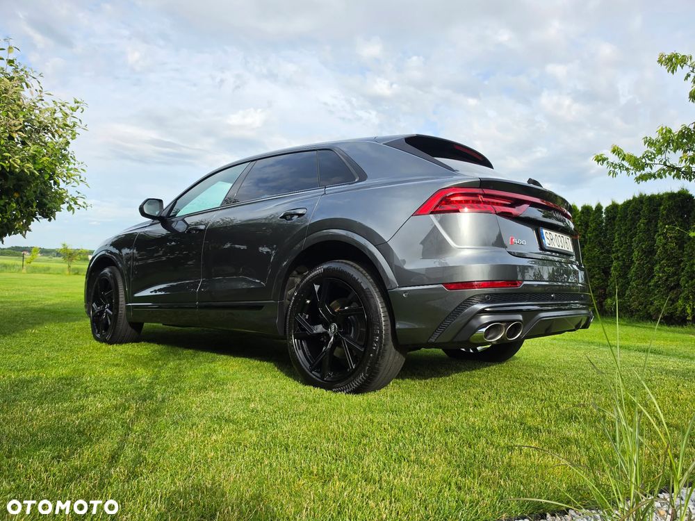 Audi SQ8 - 13
