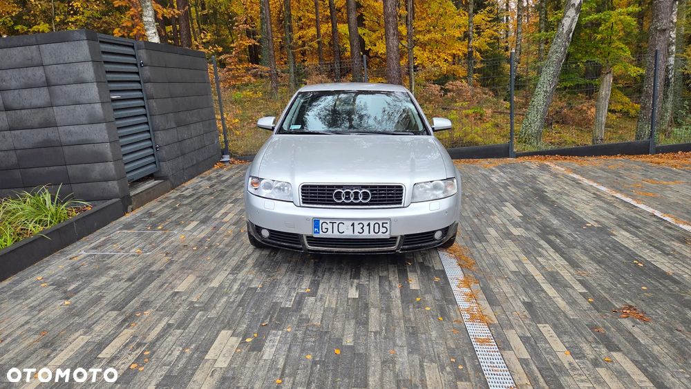 Audi A4 Limousine - 2