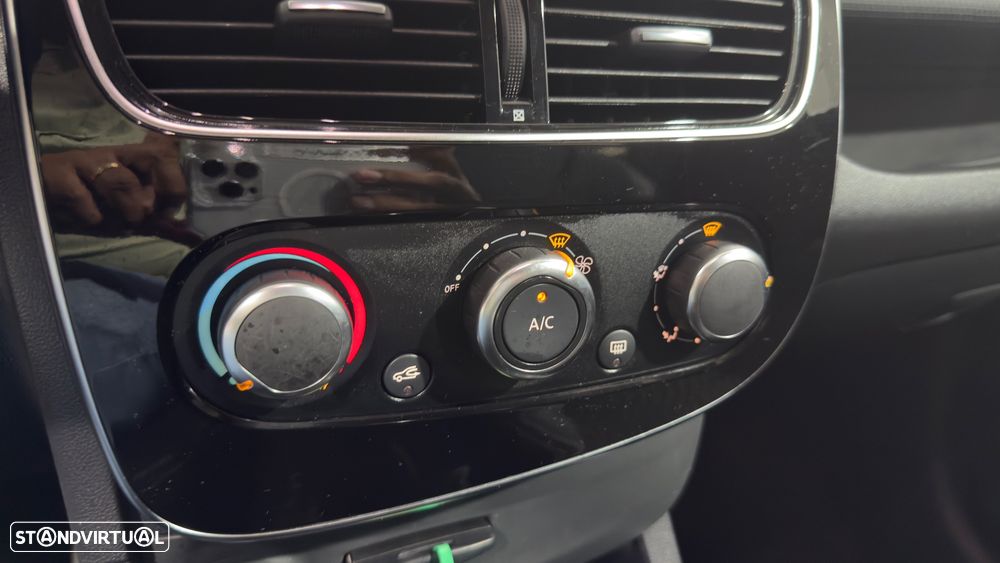 Renault Clio ENERGY TCe 120 INTENS - 25