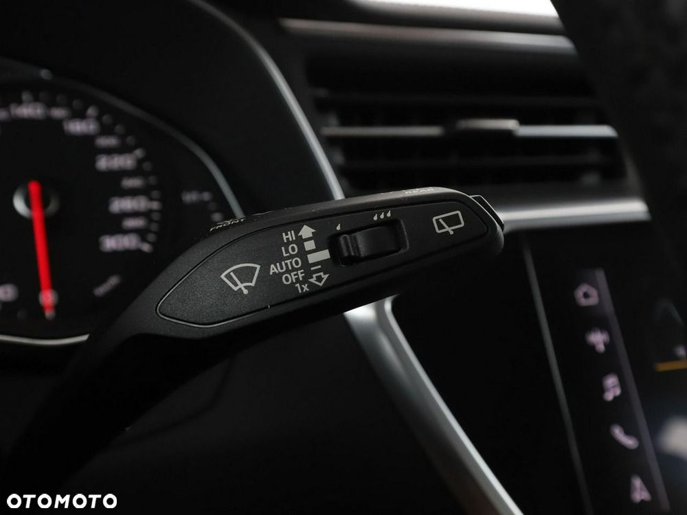 Audi A6 Avant TDI mHEV S tronic - 33