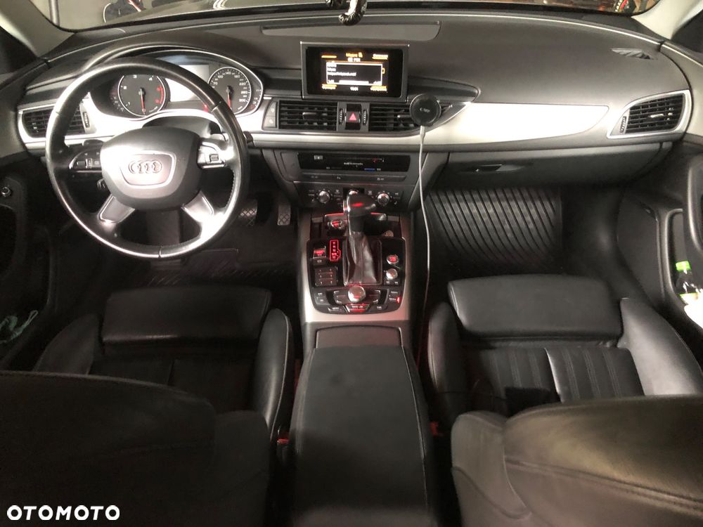 Audi A6 Avant - 17