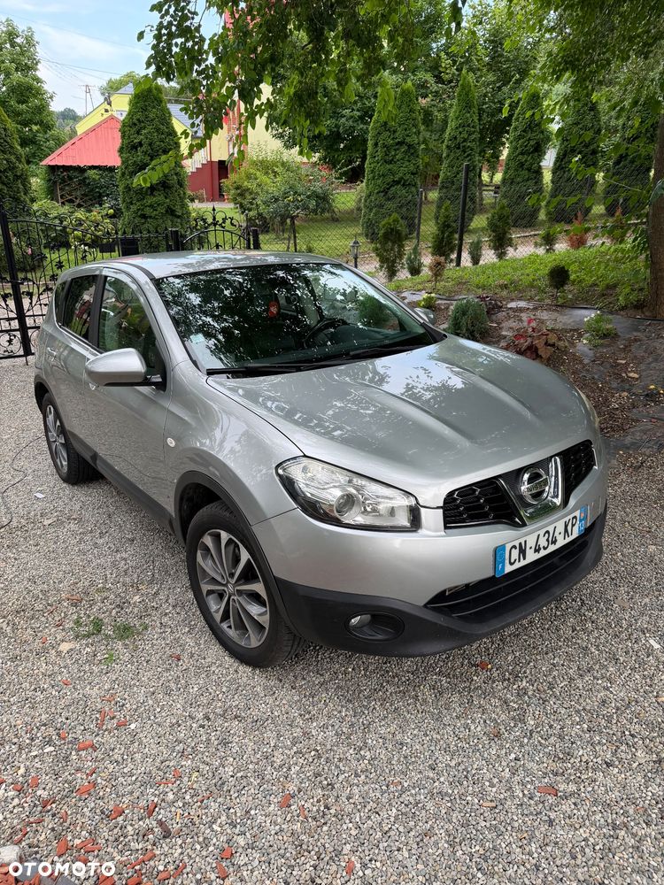 Nissan Qashqai 2.0 dCi 4x4 Tekna Premium - 2