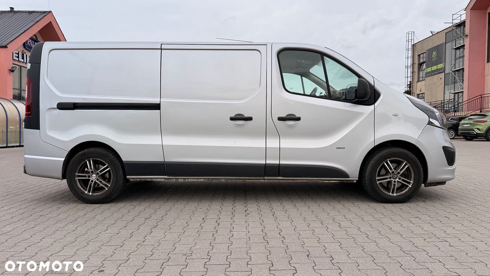 Opel Vivaro - 4