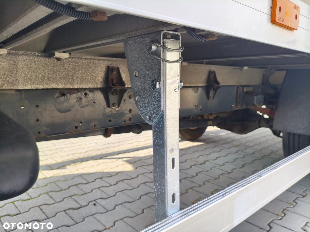 Iveco DAILY - 10