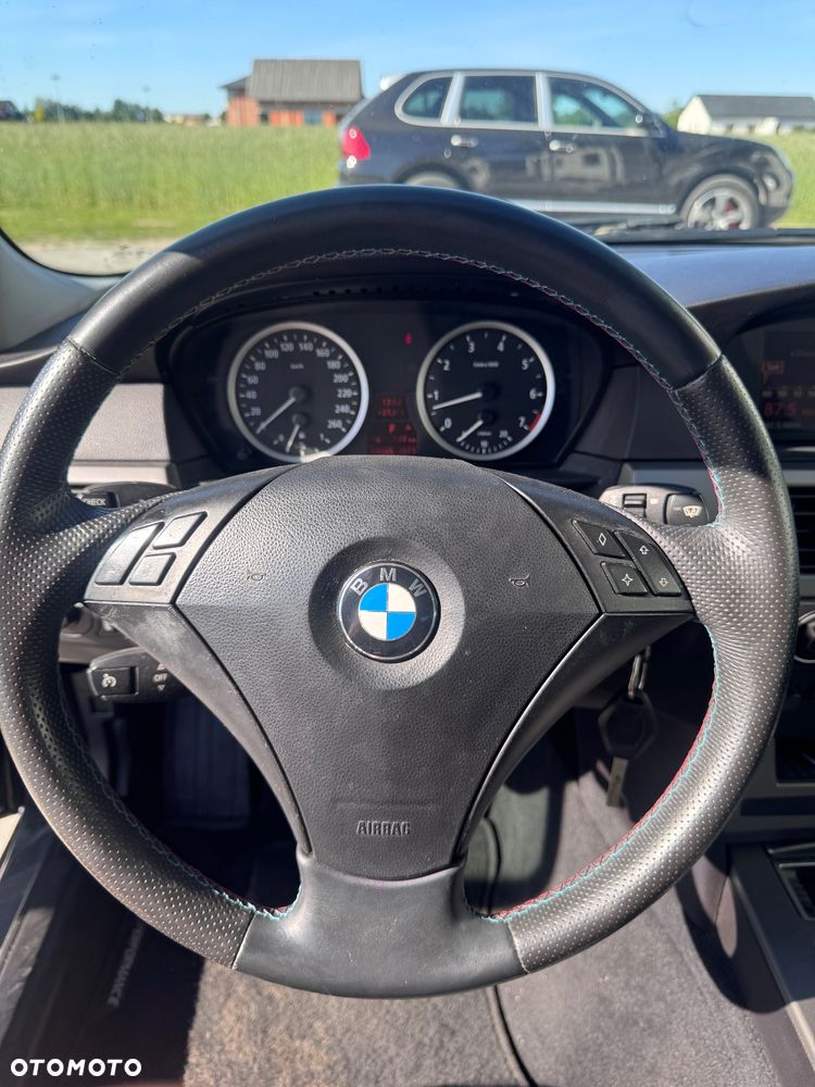 BMW Seria 5 - 25