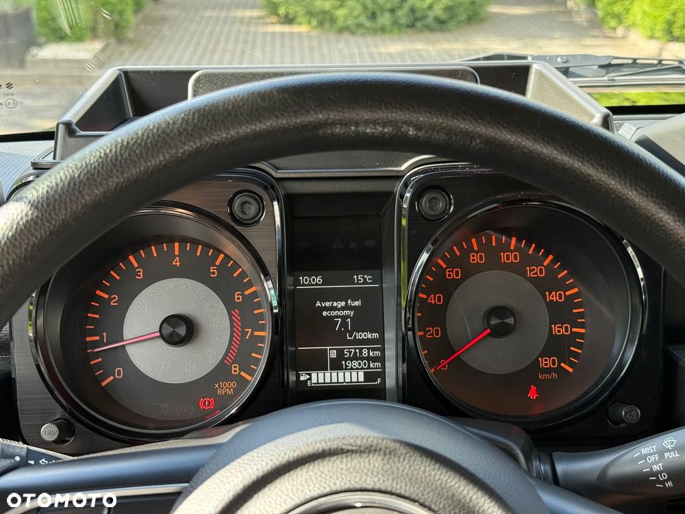 Suzuki Jimny 1.5 ALLGRIP Comfort - 16