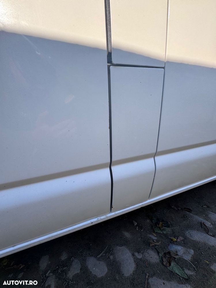 Volkswagen Transporter - 18