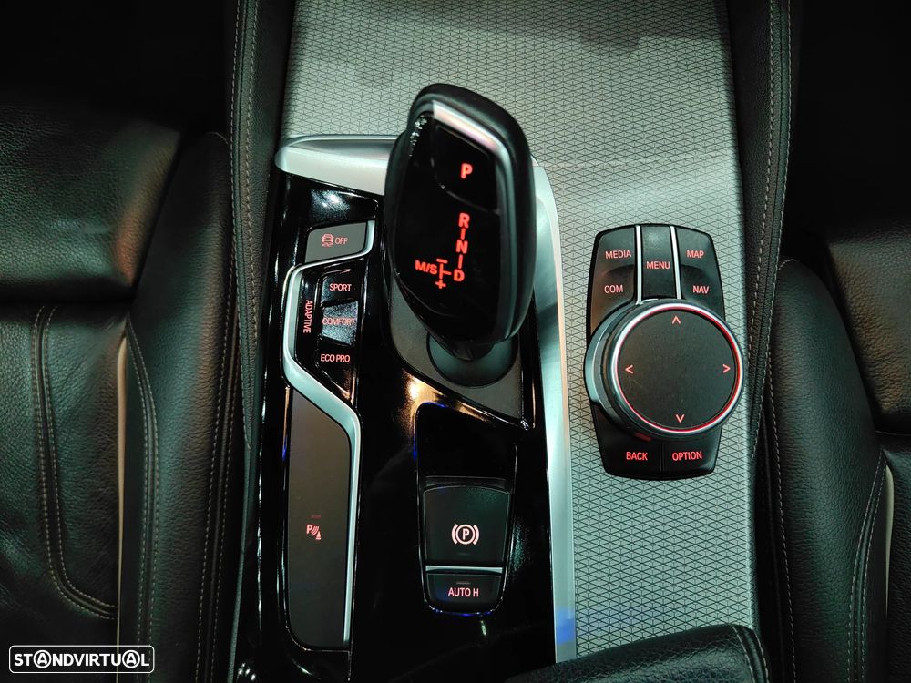 BMW M550d xDrive Auto - 17