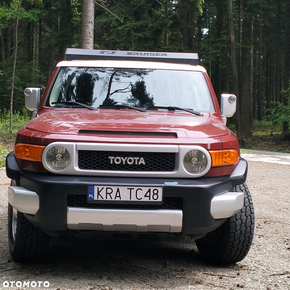 Toyota FJ - 11