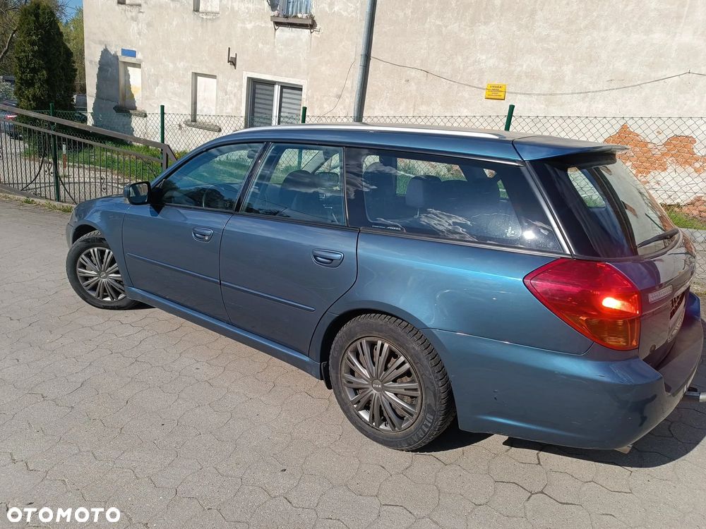 Subaru Legacy 2.0R Trend - 7