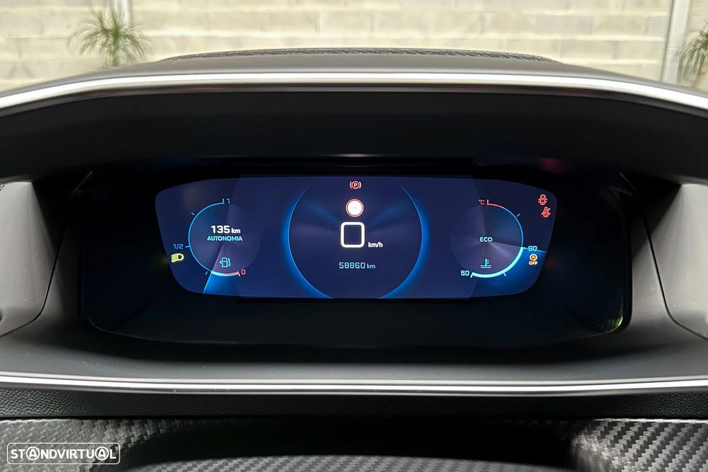 Peugeot 2008 PureTech 100 Stop&Start Allure Pack - 37