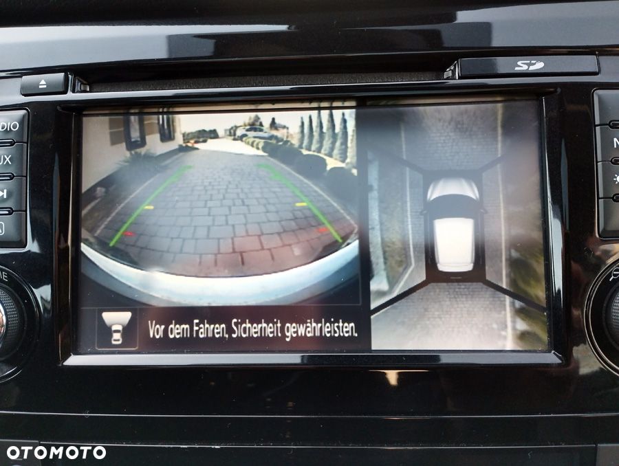 Nissan Qashqai 1.6 DIG-T N-Connecta - 12