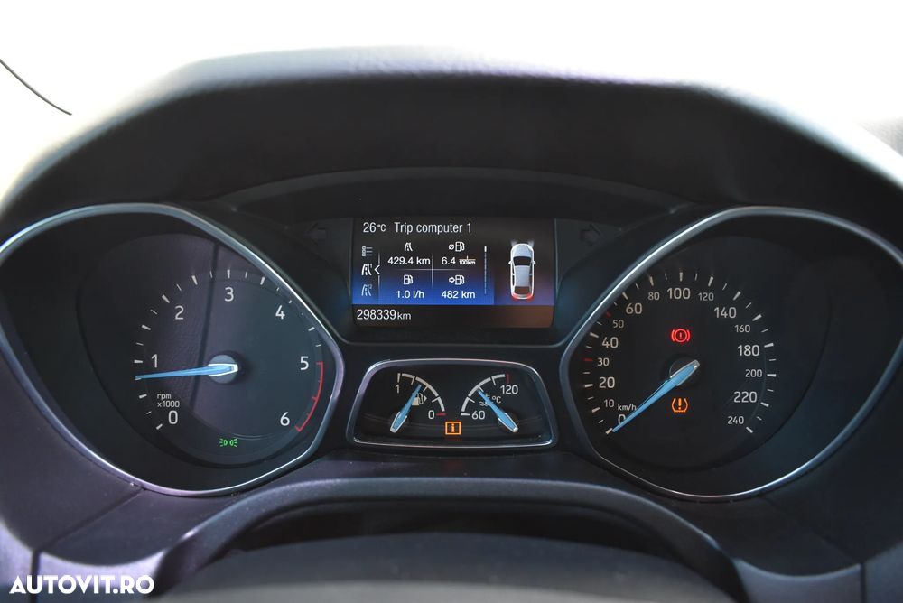 Ford Focus 1.6 TDCI DPF Trend - 11