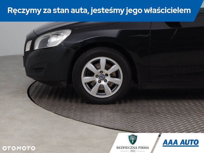 Volvo V60 - 16