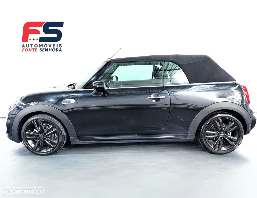 MINI Cabrio Cooper Premium First JCW Auto - 4