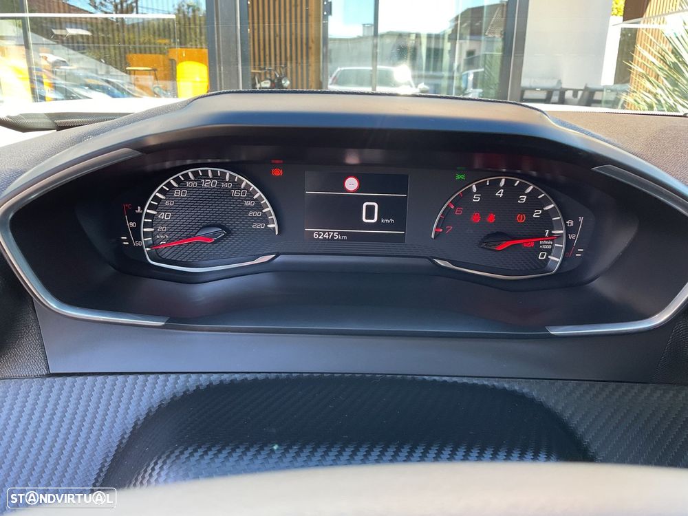 Peugeot 2008 1.2 PureTech Active - 24
