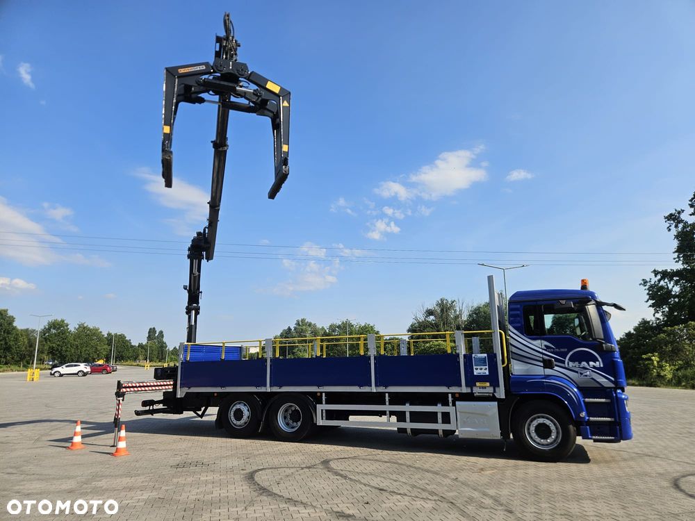 MAN TGS 26.360 6X2 E6 skrzynia + dźwig HMF1420 z pilotem - 12