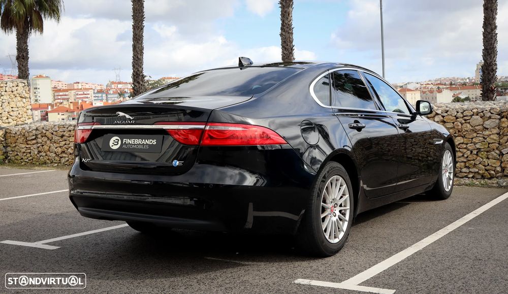 Jaguar XF E-Performance Prestige - 5