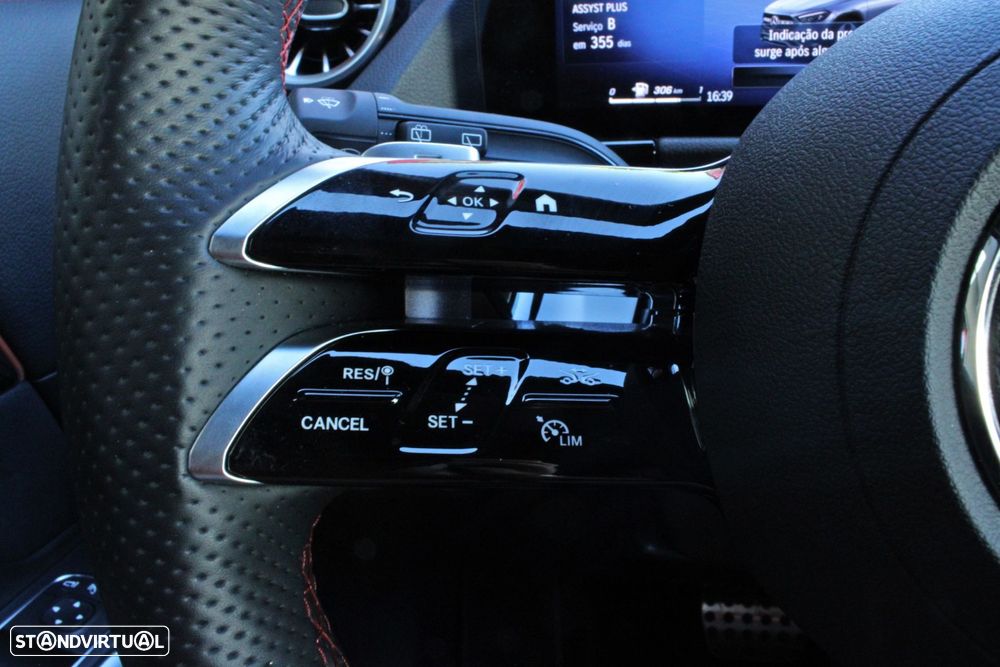 Mercedes-Benz GLA 250 e AMG Line - 8