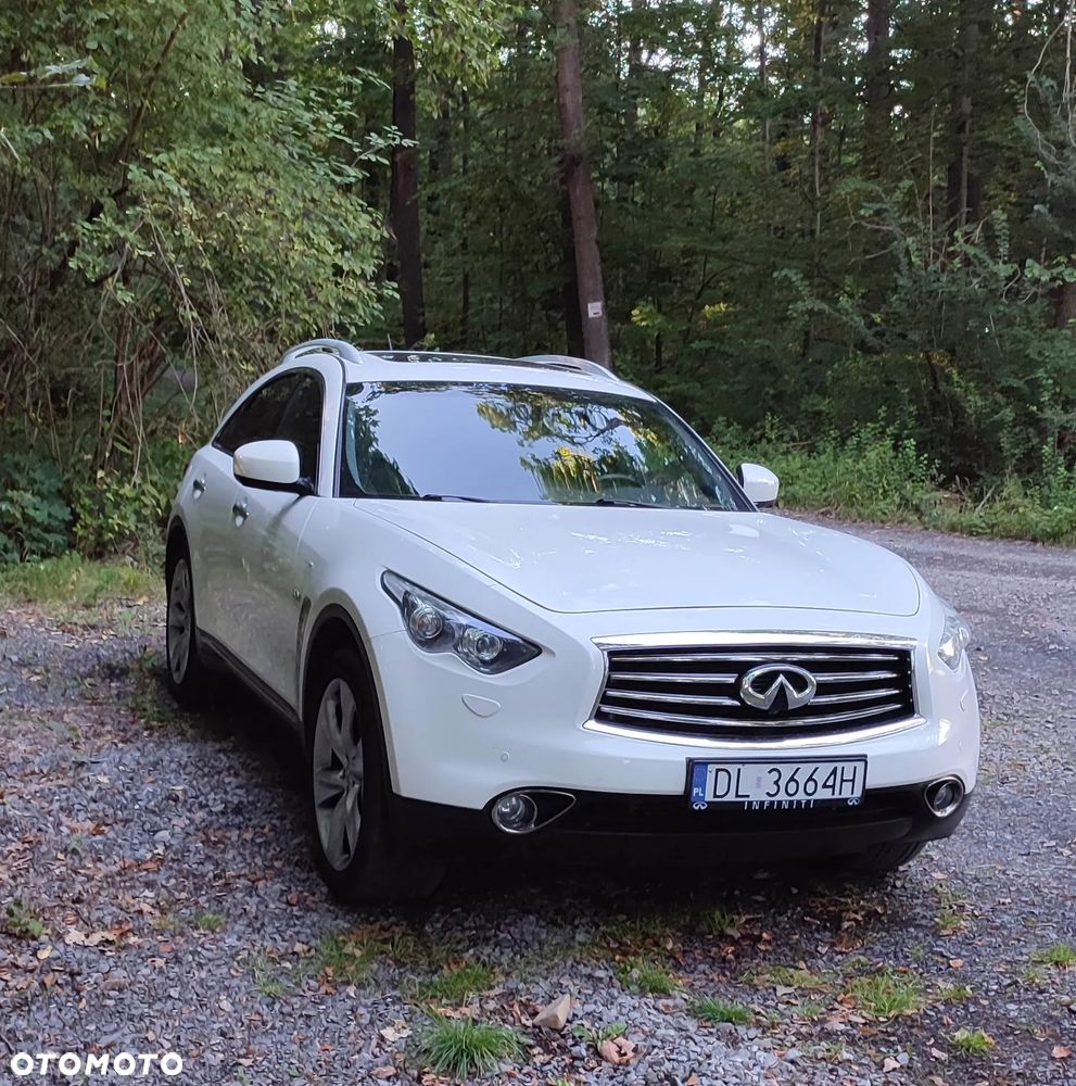 Infiniti QX70 3.0d S Premium - 4