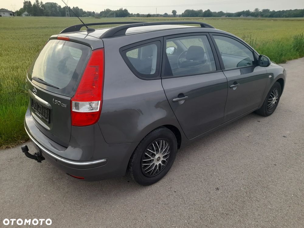 Hyundai i30 1.6 Premium - 8