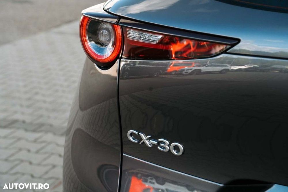 Mazda CX-30 - 11