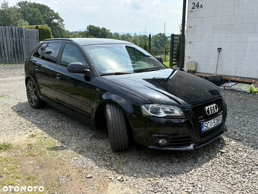 Audi A3 Sportback 2.0 TDI DPF Quattro Ambiente - 3