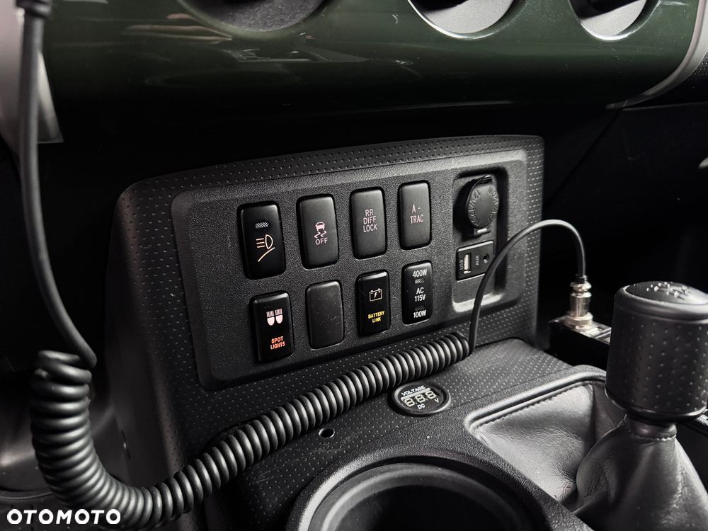 Toyota FJ 4.0 4x4 - 21