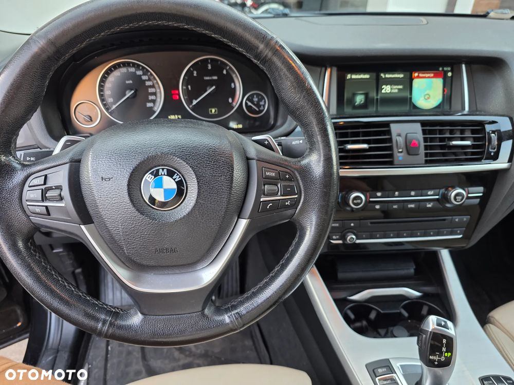 BMW X4 xDrive20d xLine sport - 27