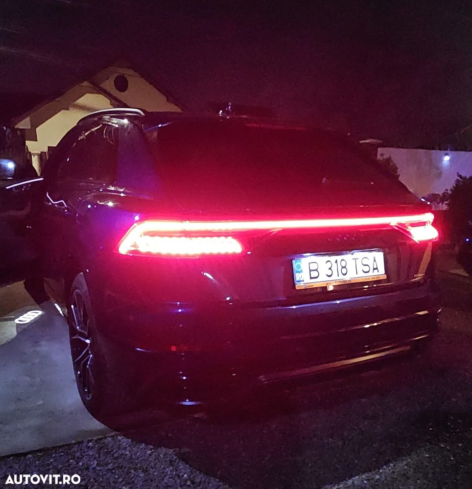 Audi Q8 55 TFSIe quattro tiptronic - 27