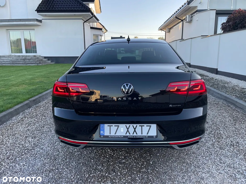 Volkswagen Passat 2.0 TDI 4Mot Elegance DSG - 23