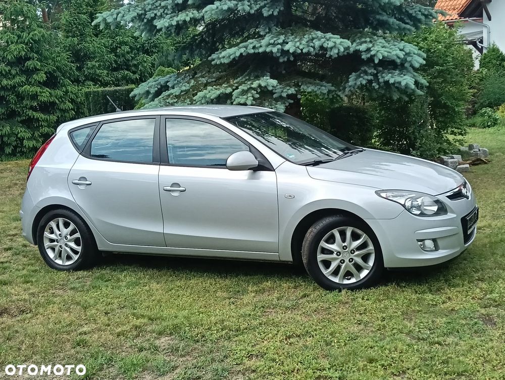 Hyundai i30 i30cw 1.4 Edition Plus - 13