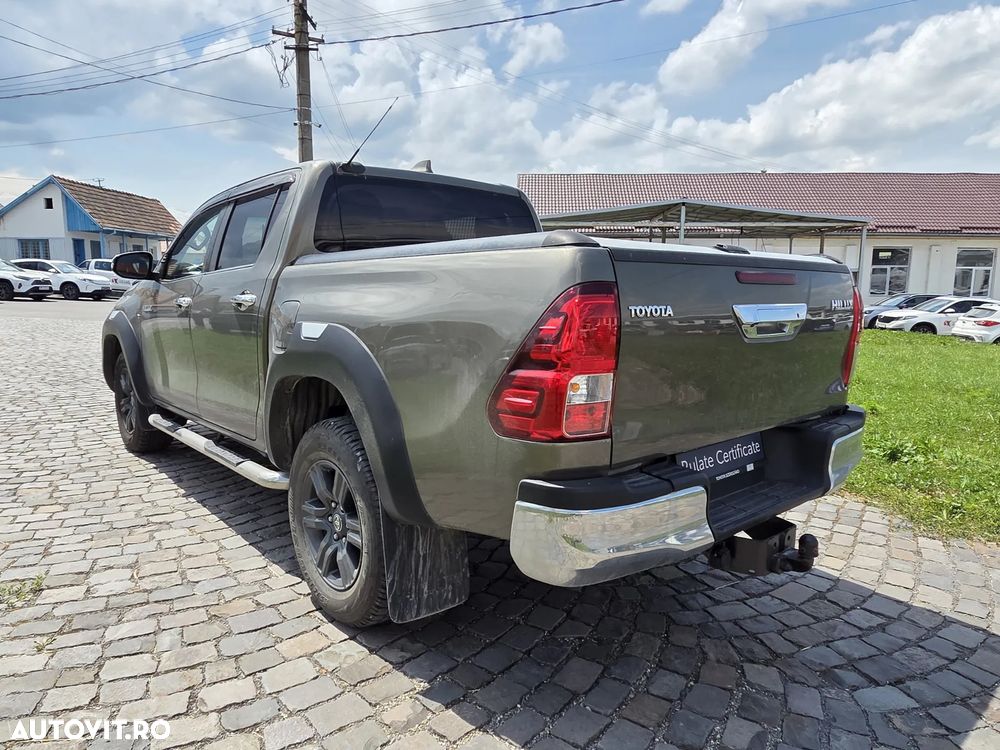 Toyota Hilux - 9