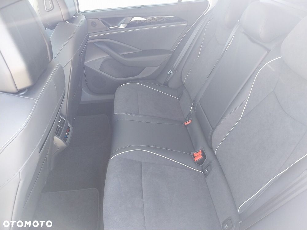 Volkswagen Passat Variant - 19