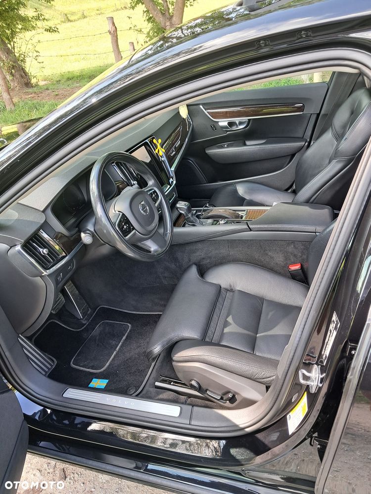 Volvo S90 - 13