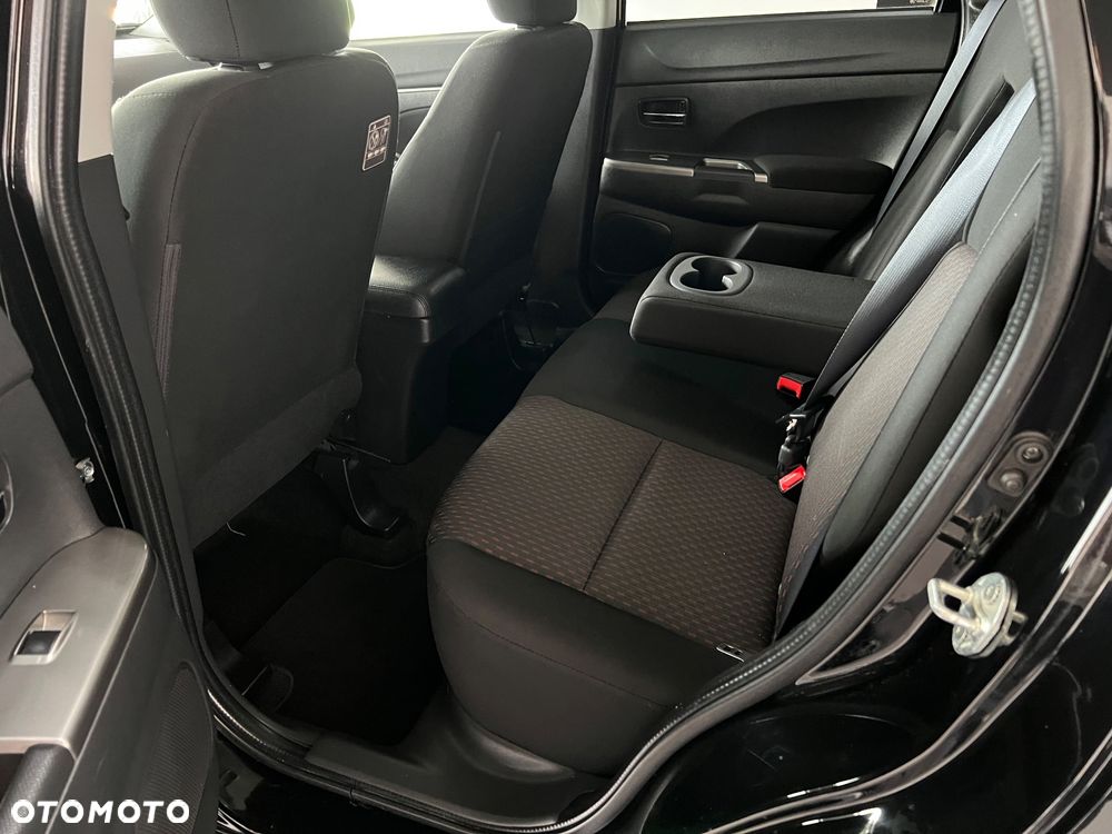 Mitsubishi ASX - 25