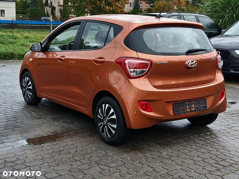 Hyundai i10 1.0 BlueDrive Comfort - 8