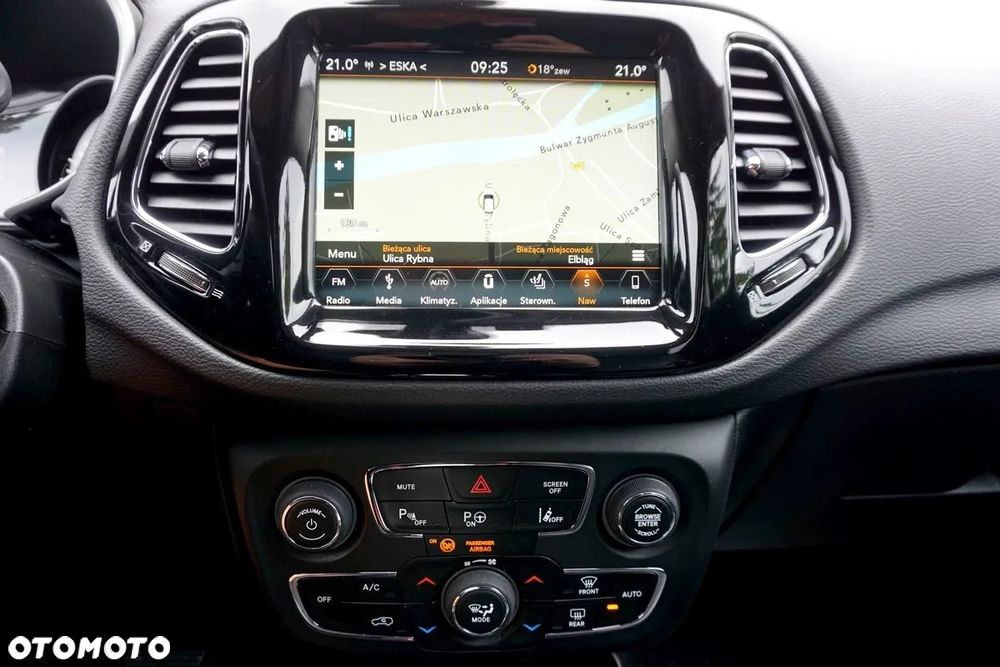 Jeep Compass 1.4 TMair Limited 4WD S&S - 30