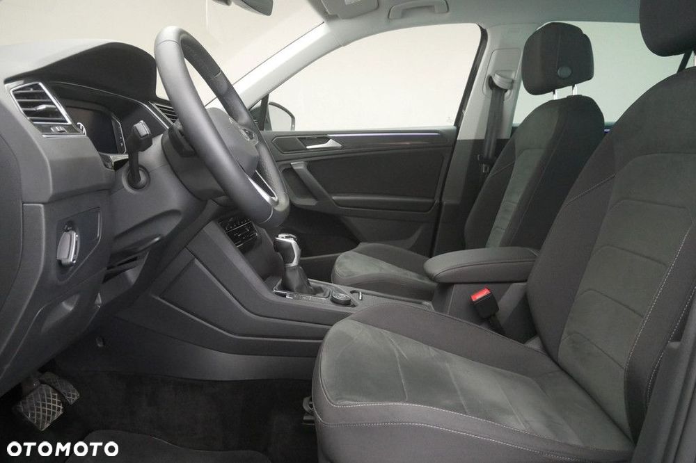 Volkswagen Tiguan 2.0 TSI 4Mot Elegance DSG - 12